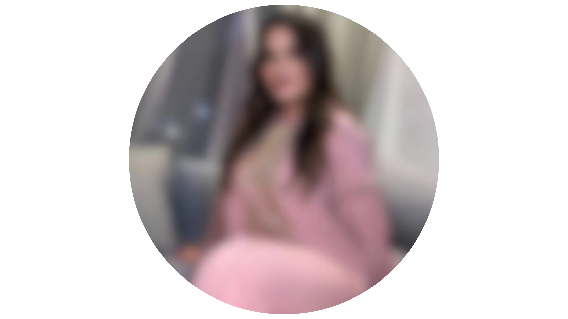 المرأة الثانية